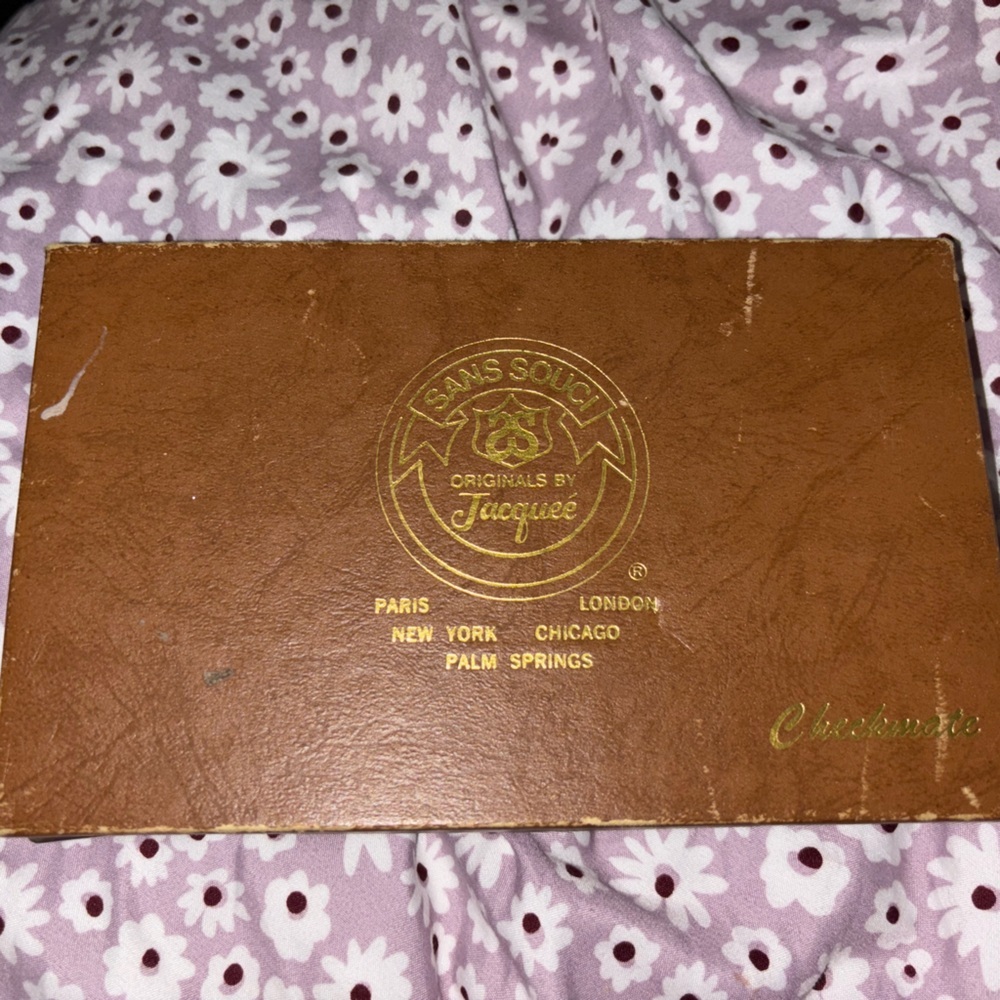 Sans Souci Multicolor Handcrafted Accessories - Picture 7 of 7